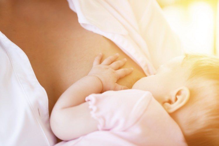 Illustratie bij: 10 dingen die ik echt ga missen aan borstvoeding (en 5 waarvoor dat zoooo niet geldt)
