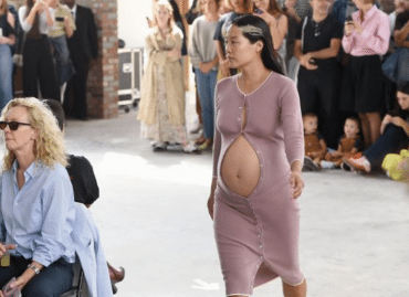 Goede vraag: waarom zien we eigenlijk nooit zwangere modellen op de catwalk?