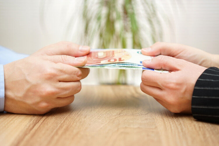 Illustratie bij: ‘Elke maand hebben we ruzie over geld’