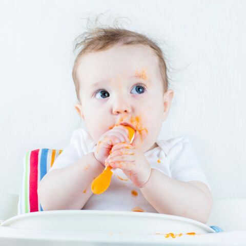 Illustratie bij: Dit kun je een baby maar beter niet te eten geven!