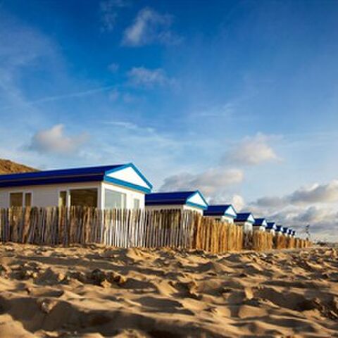 Illustratie bij: Voor de strandliefhebbers: een huisje pal op het Katwijkse strand