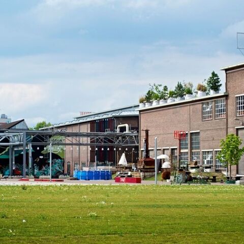 Illustratie bij: Eten in een oude Philips fabriek in Eindhoven mét kinderen