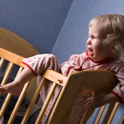 Illustratie bij: 11 wanhoopsmomenten als je kind niet wil slapen