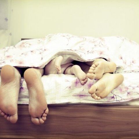 Illustratie bij: “Ik wil blijven co-sleepen met onze zoon, maar van mijn man moet hij naar zijn eigen kamer.”