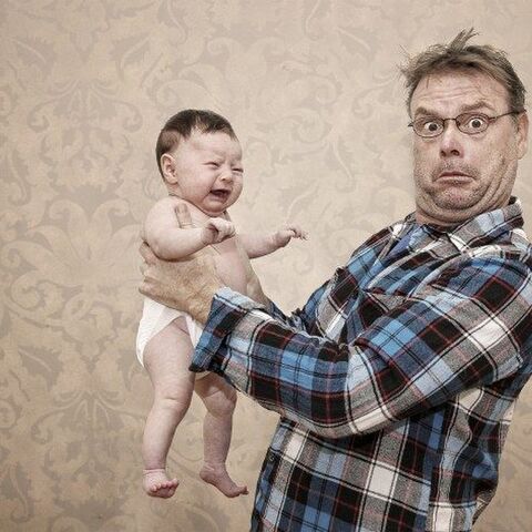 Illustratie bij: Voor de vaders: Hoe houd je een baby vast?