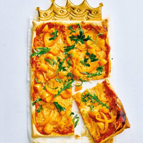 Illustratie bij: Speciaal voor Koningsdag: oranje plaatpizza met paprika
