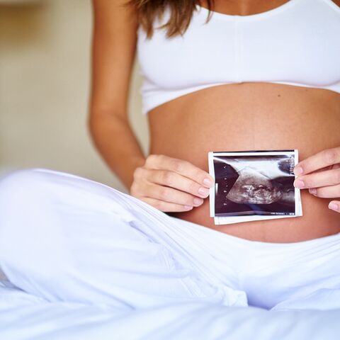 Illustratie bij: Alle onderzoeken tijdens je zwangerschap op een rijtje gezet