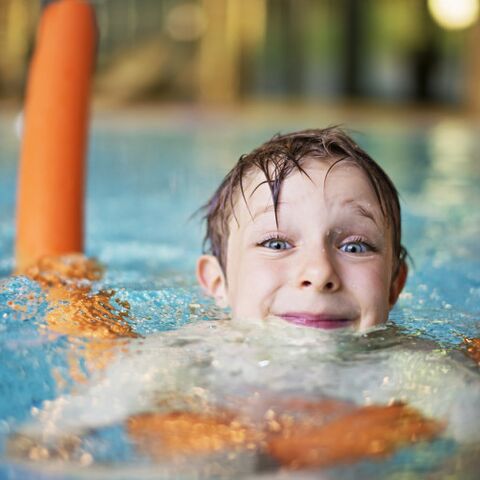 Illustratie bij: 35 Dingen die je denkt tijdens de zwemles van je kind