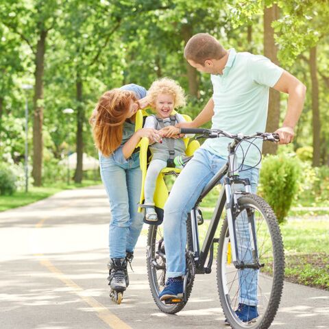 Illustratie bij: 4 meest gestelde vragen over kinderen meenemen op de fiets