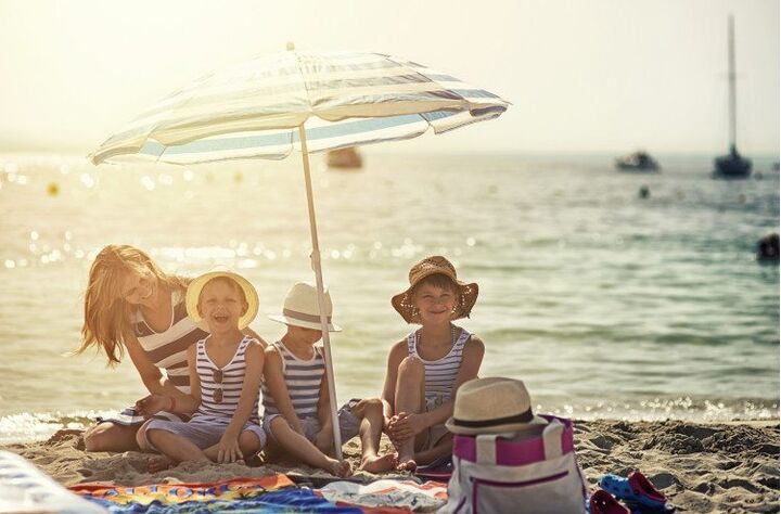 Waarom vakantie met kleine kinderen heul ontspannen is