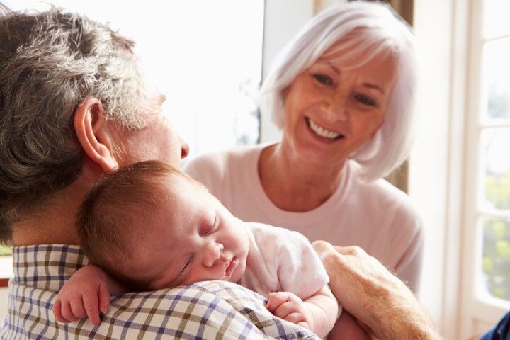 Grootouders opgelet! Oppassen op je kleinkinderen blijkt naast leuk ook gezond