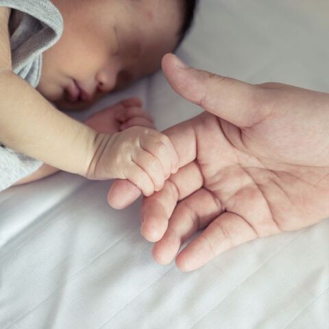 Gehandicapt, zwakbegaafd of anderszins, mag iedereen maar kinderen krijgen?