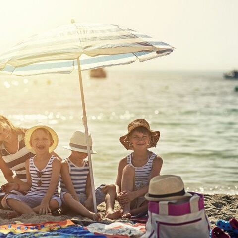 Illustratie bij: Waarom vakantie met kleine kinderen heul ontspannen is