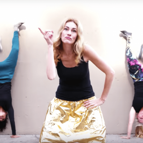 Illustratie bij: Deze parodie op Can’t Touch This is het lijflied van elke moeder