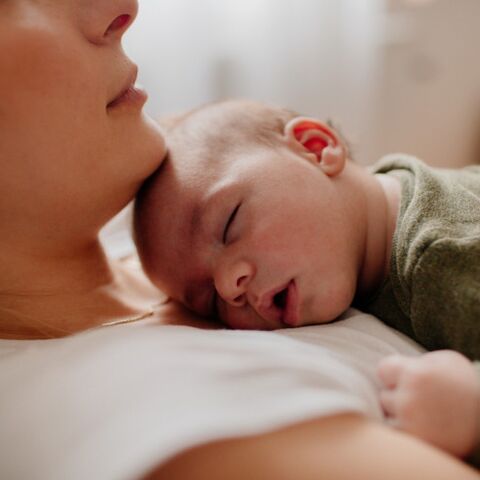 Illustratie bij: Dingen die stiekem zijn uitgevonden om jou en je baby uit de slaap te halen