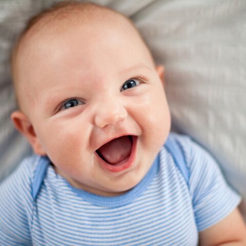 Illustratie bij: Zou jij het overwegen? Tweede Kamer wil dubbele achternaam voor kinderen mogelijk maken