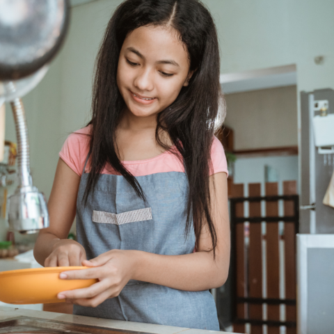 Illustratie bij: Hoe krijg je pubers zover om mee te helpen in huis?