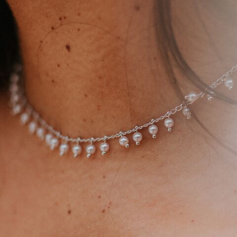 Illustratie bij: Van generatie op generatie: waarom zilver nooit uit de tijd raakt