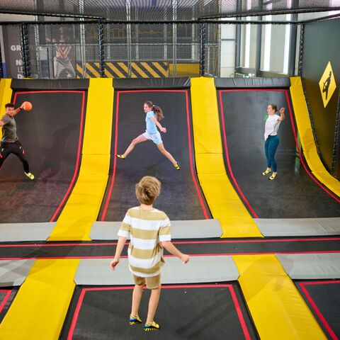 Illustratie bij: Zo vier je een kinderfeestje in Midden-Nederland dat níet draait om schermen