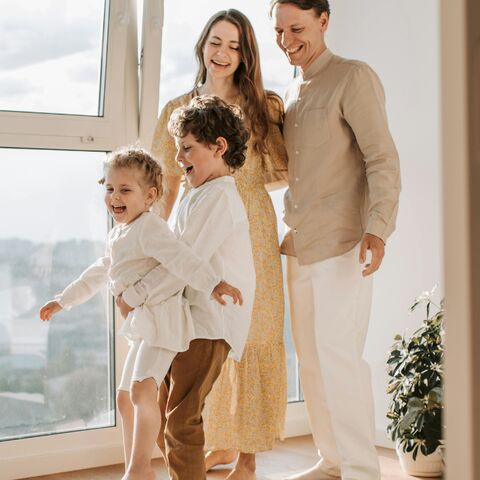 Illustratie bij: Hoe creëer je rust in huis als je kinderen hebt rondlopen?