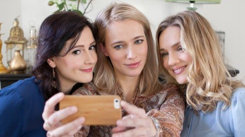 Illustratie bij: Vinden jullie Bitterzoet ook zo leuk? Het is van onze lievelingsbloggers!!