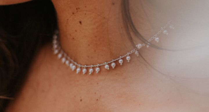 Illustratie bij: Van generatie op generatie: waarom zilver nooit uit de tijd raakt